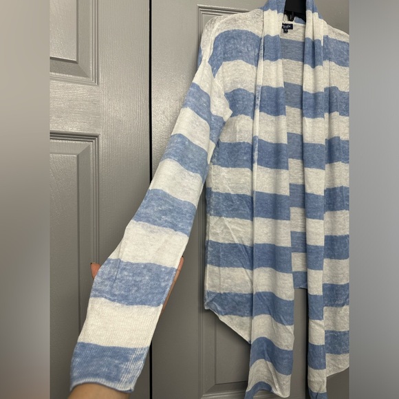 Splendid Blue and White Striped Long Cardigan - Picture 5 of 7